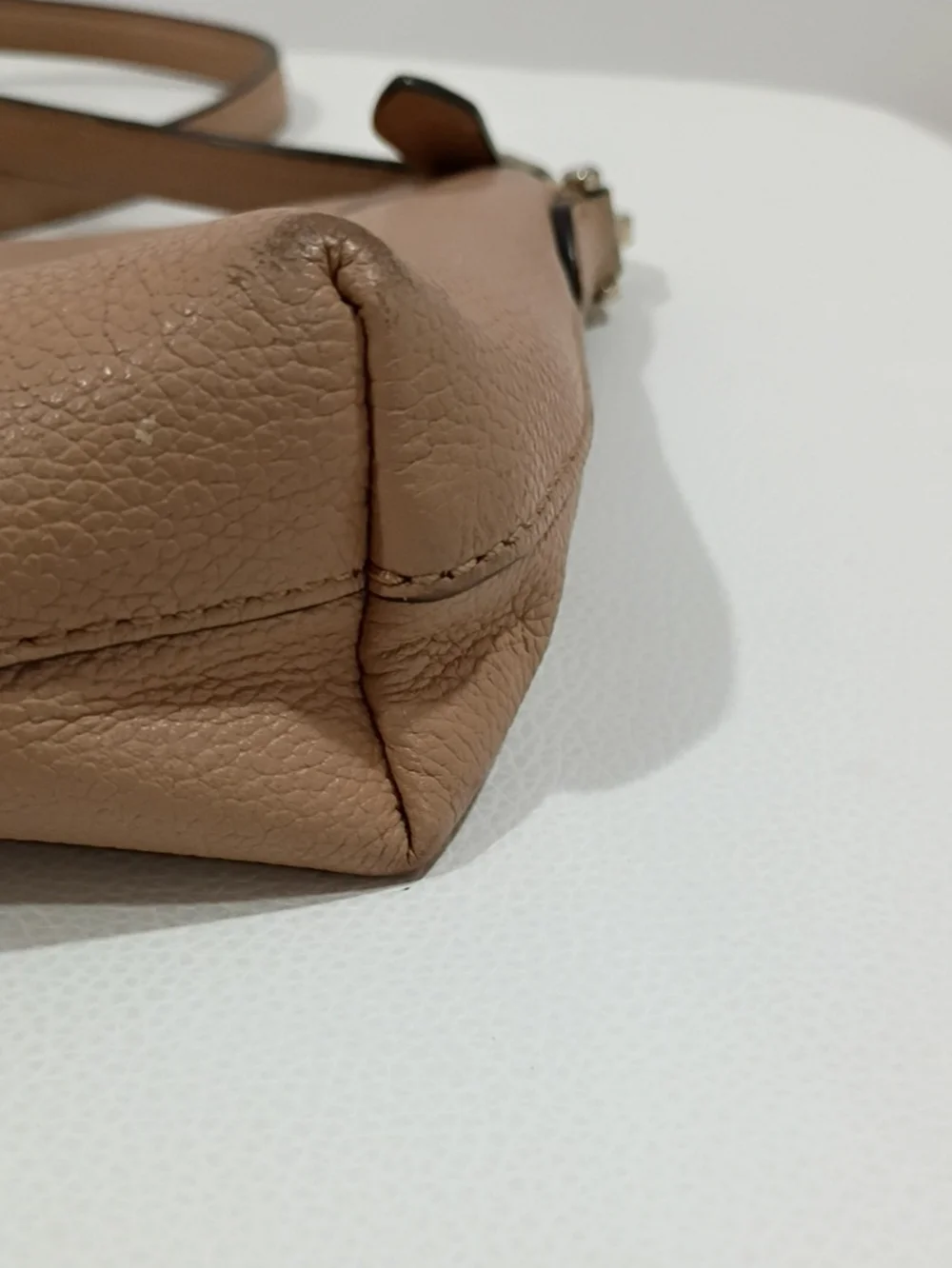 kate spade Pebble Leather Shoulder Crossbody in Light Tan